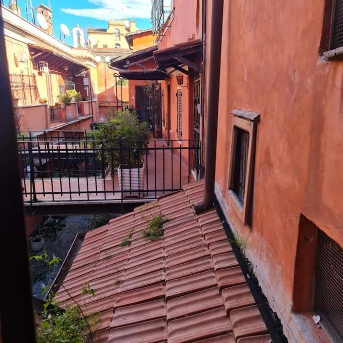 Julia Nel Cuore Di Trastevere Řím Exteriér fotografie